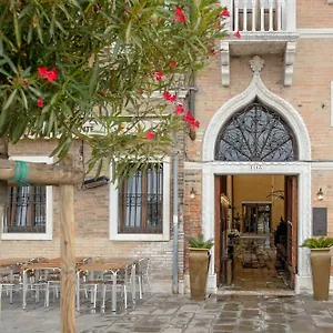 Palazzo Veneziano - Collection מלון