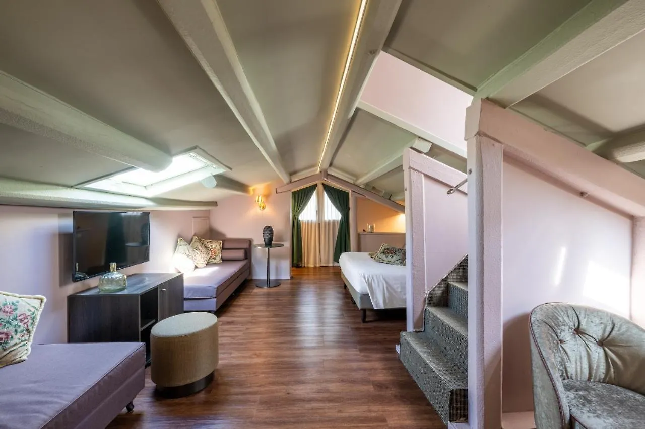 ונציה Hotel Campiello 3*,
